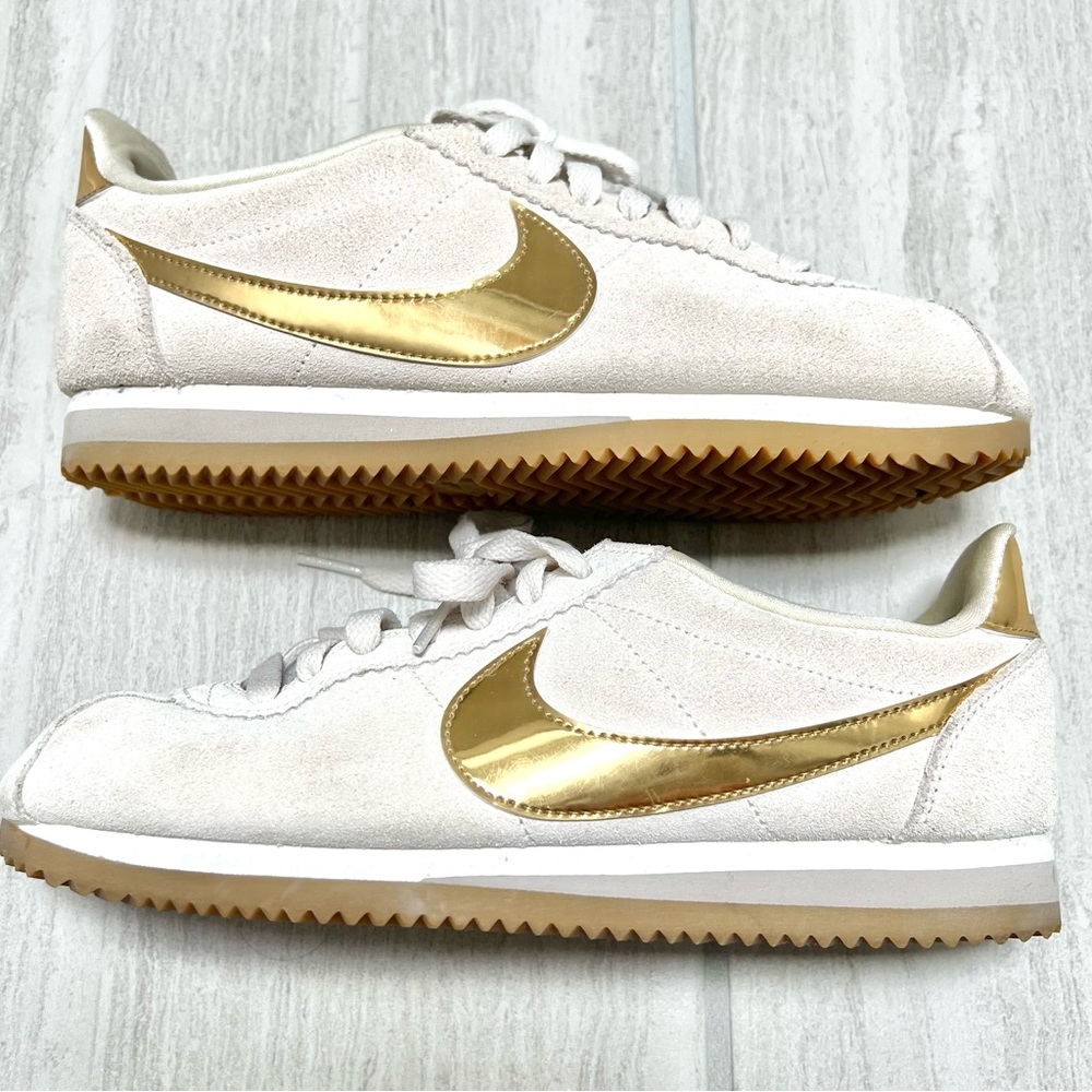Nike Cortez in tan suede and metallic gold
